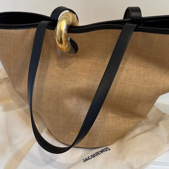 Jacquemus Bambola Tote with Gold Detail - Picture 6 of 6